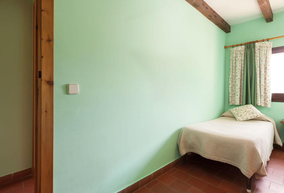 Hostal De La Rovira Oix Bagian luar foto