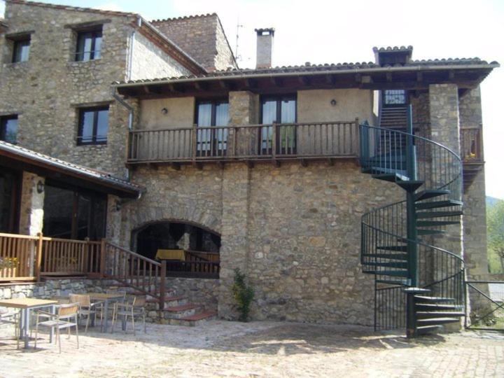 Hostal De La Rovira Oix Bagian luar foto