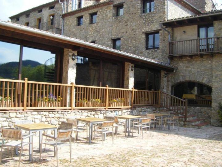 Hostal De La Rovira Oix Bagian luar foto