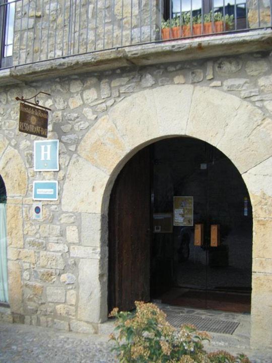 Hostal De La Rovira Oix Bagian luar foto